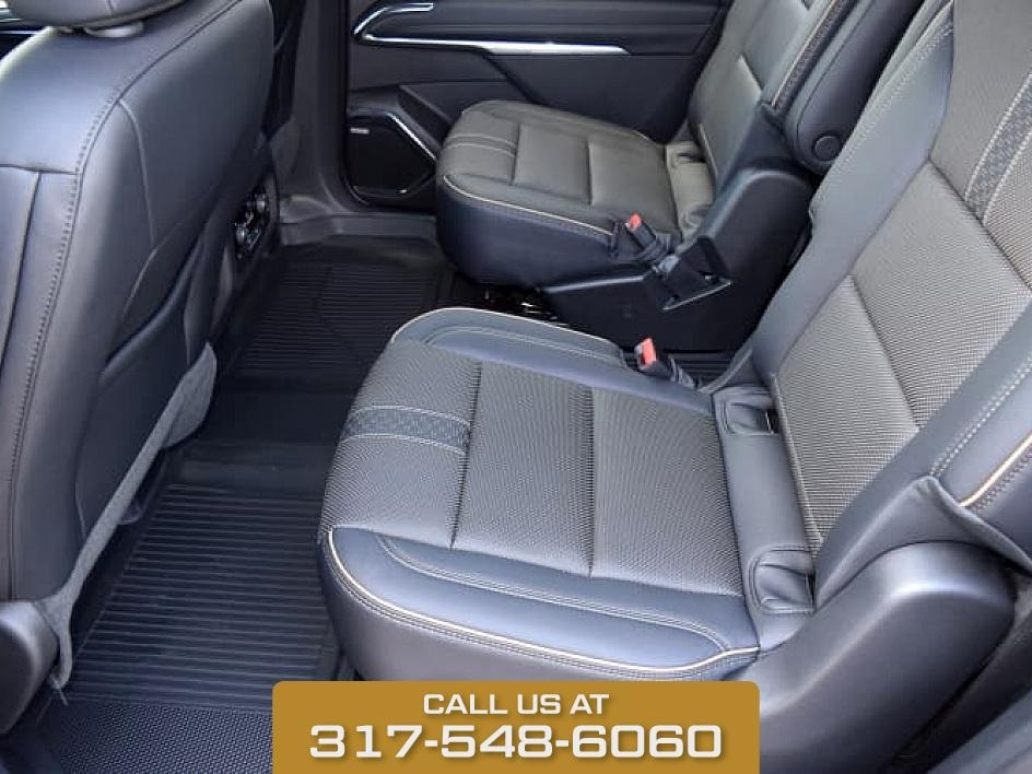 2025 Black Metallic Chevrolet Traverse High Country FWD SUV