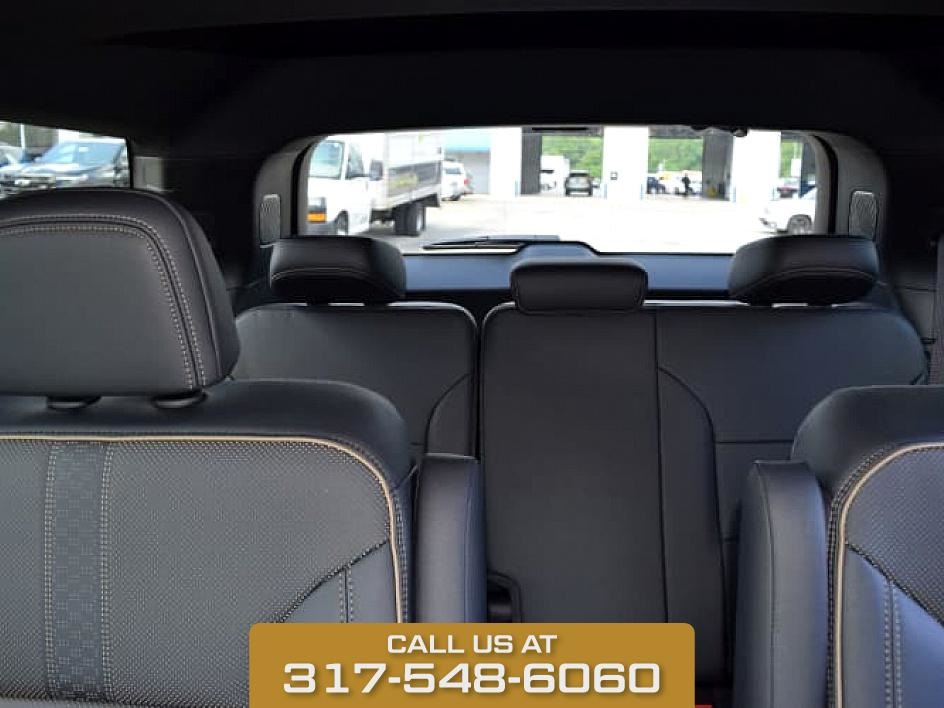 2025 Black Metallic Chevrolet Traverse High Country FWD SUV