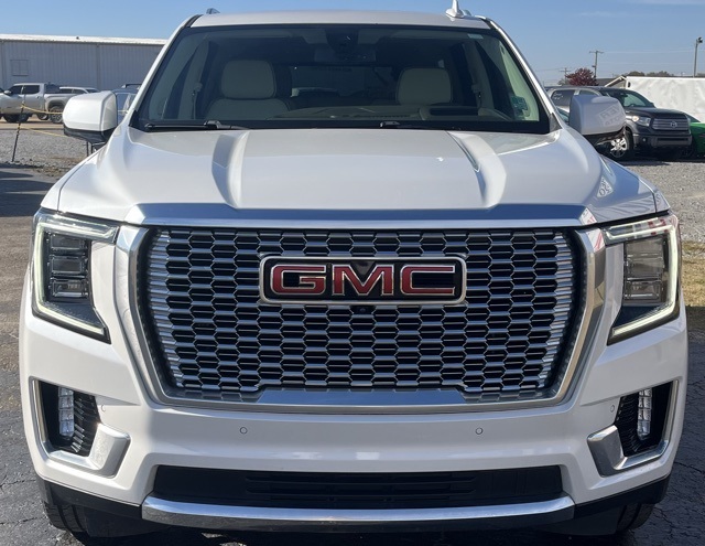 2022 Gmc Yukon Denali photo 2