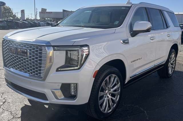 2022 Gmc Yukon Denali photo 3