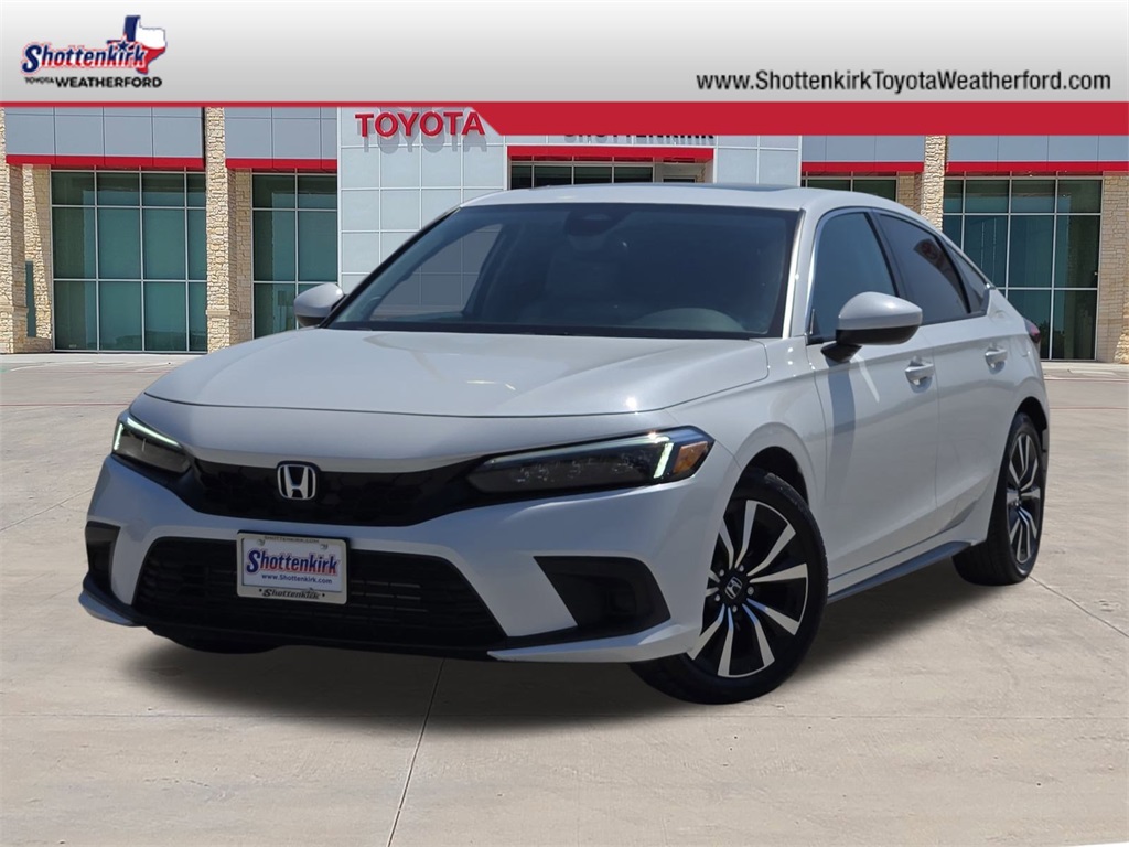 2024 Honda Civic Hatchback EX-L's photo