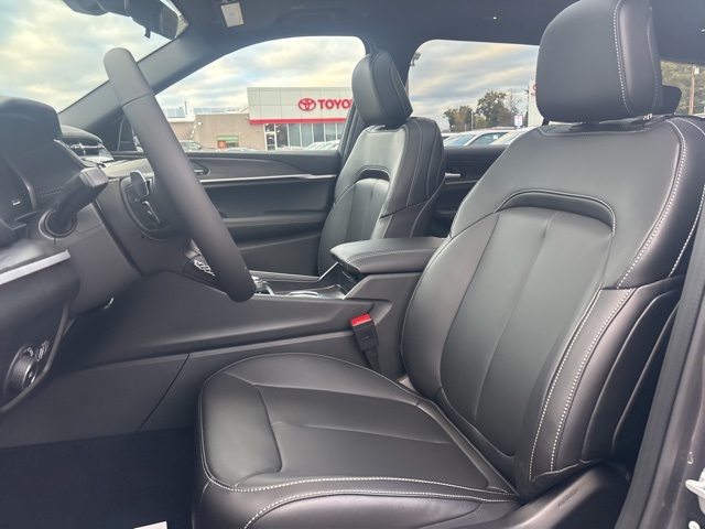 New 2025 Jeep Grand Cherokee L SUV