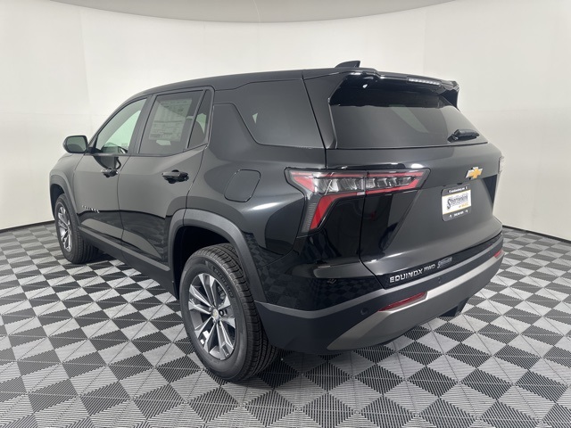 2026 Chevrolet Equinox LT photo 3