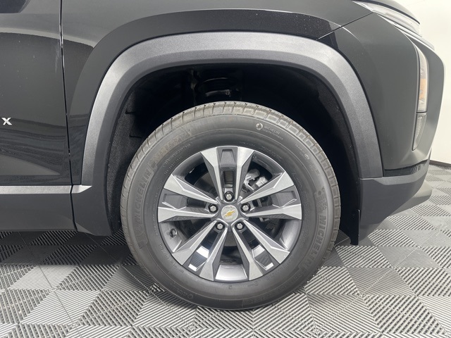 2026 Chevrolet Equinox LT photo 7