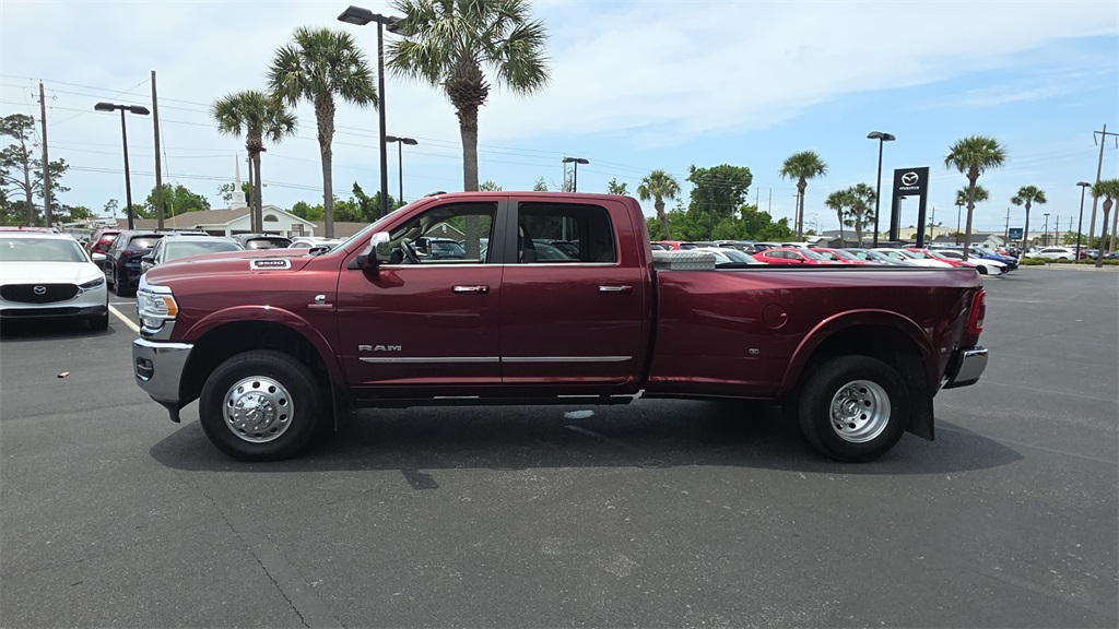 2022 Delmonico Red Pearlcoat Ram 3500 Limited 4X4 Truck