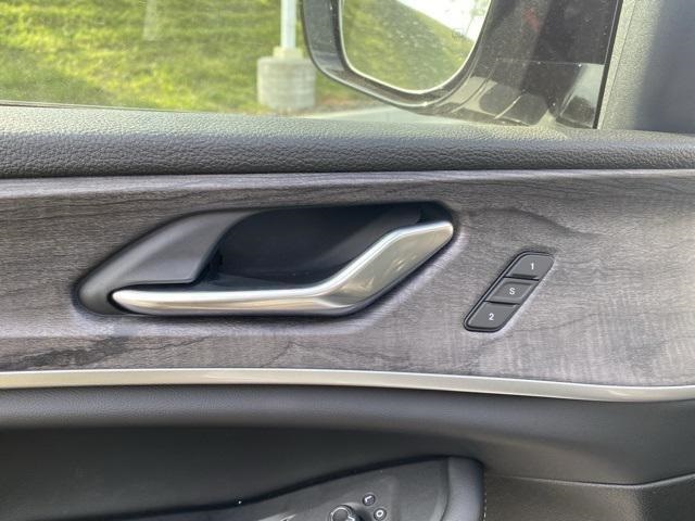 new 2024 Jeep Grand Cherokee car, priced at $56,037