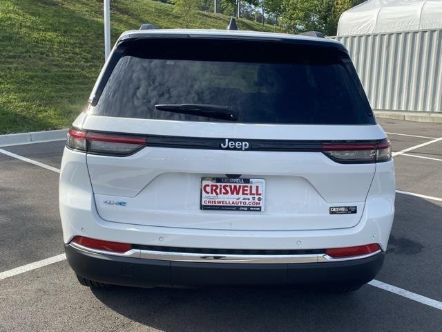 new 2024 Jeep Grand Cherokee car, priced at $56,037