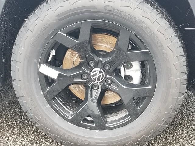 new 2026 Volkswagen Atlas car, priced at $51,828