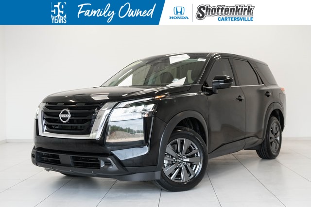 2022 Nissan Pathfinder S's photo