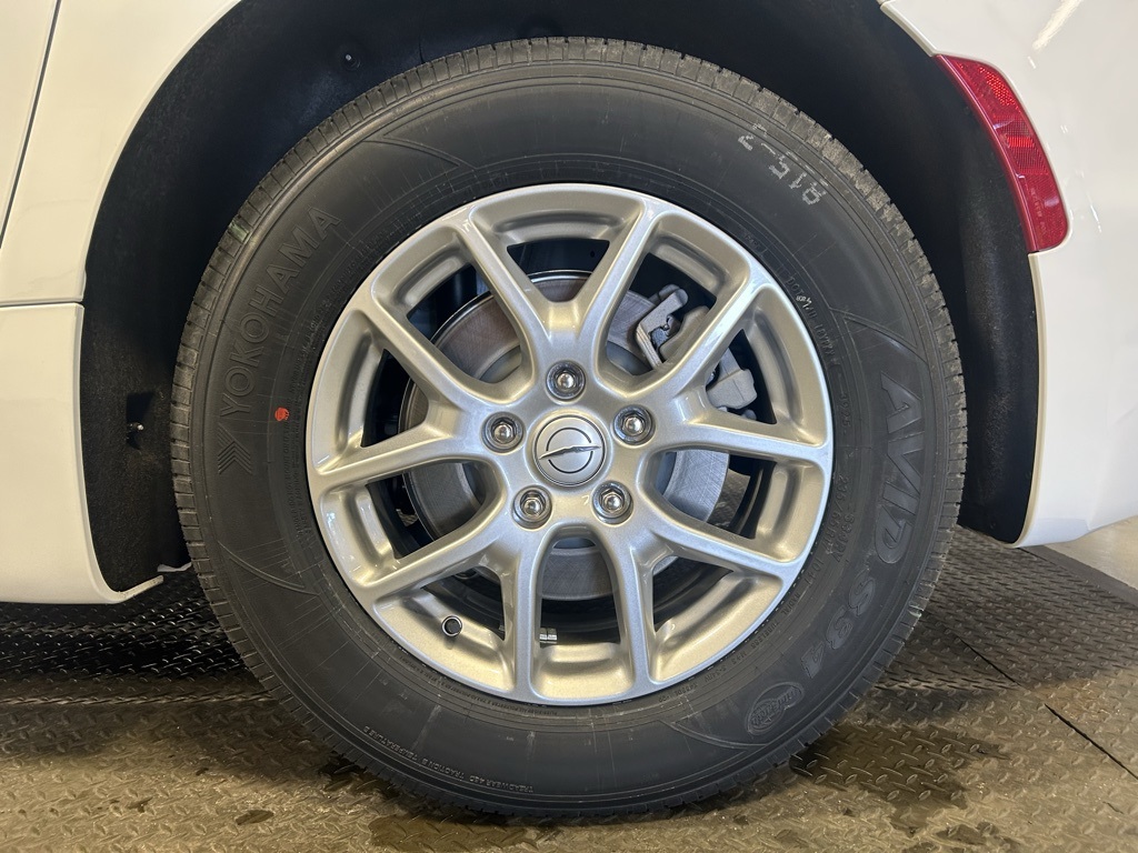 new 2026 Chrysler Pacifica car, priced at $42,940