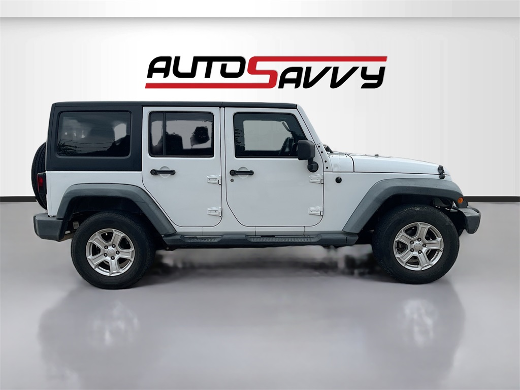 2013 Jeep Wrangler Unlimited Sport photo 8