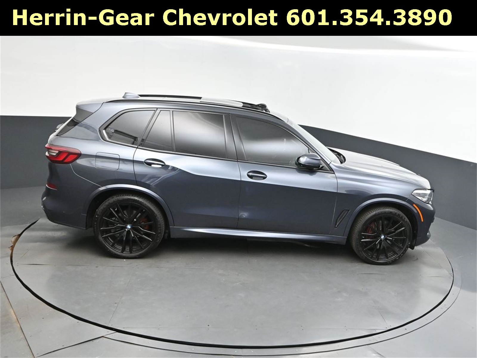 2022 Gray Metallic BMW X5 sDrive40i RWD SUV