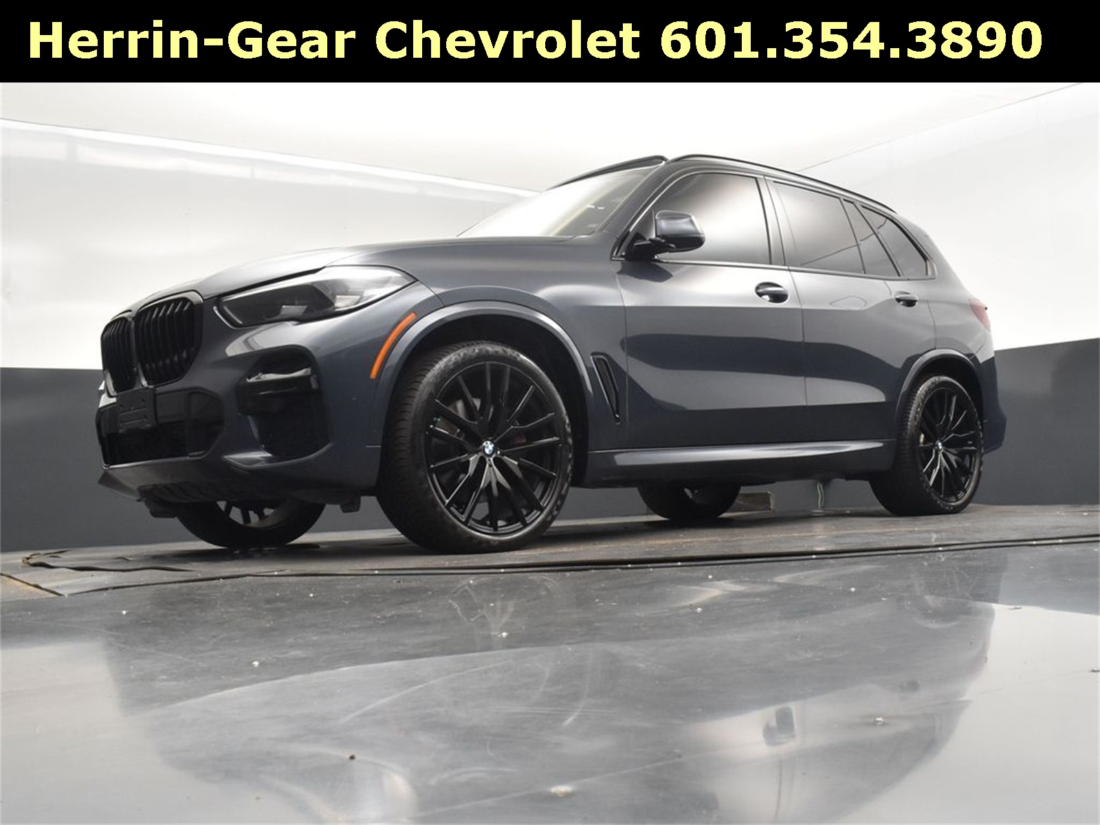 2022 Gray Metallic BMW X5 sDrive40i RWD SUV