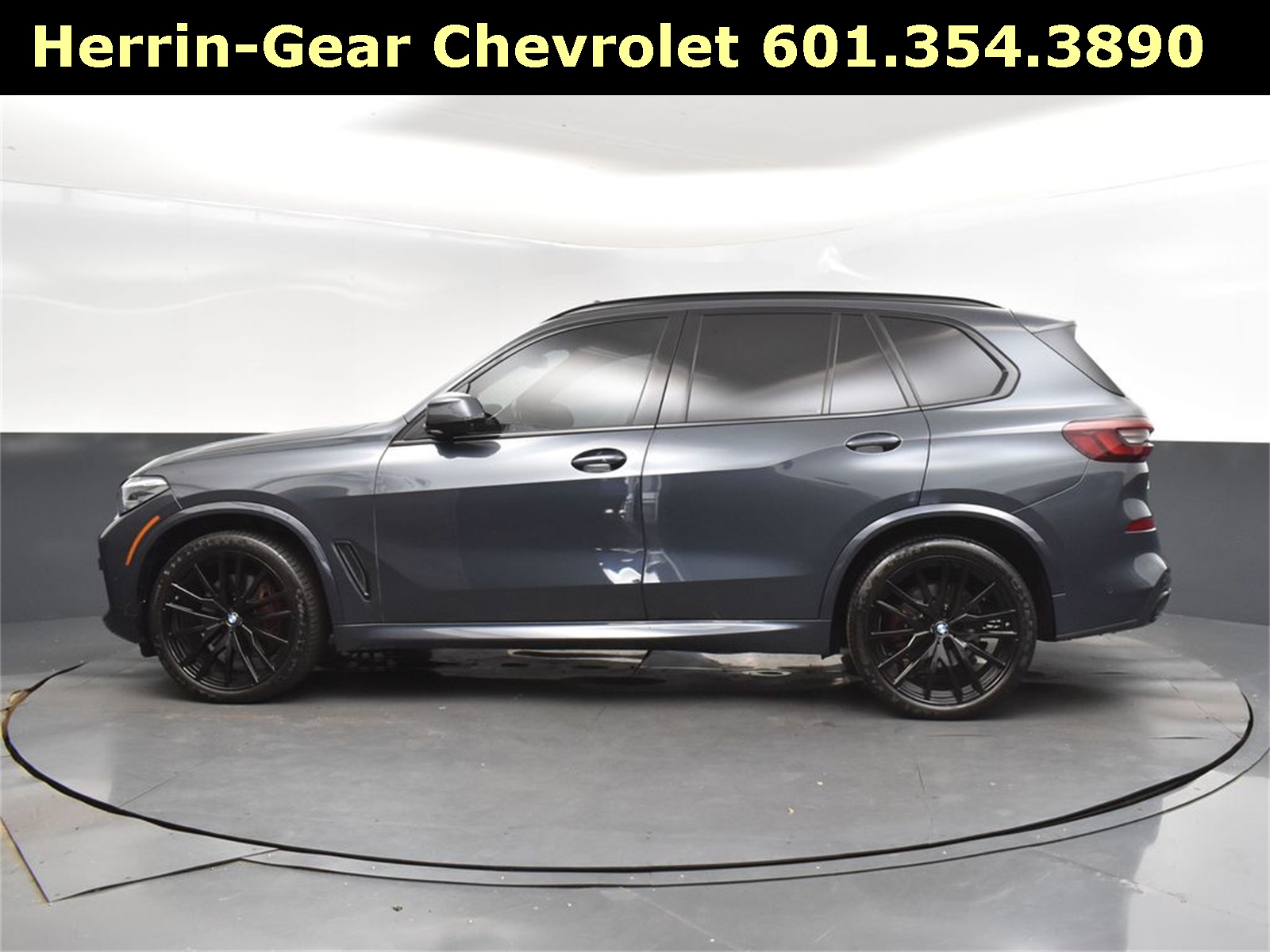 2022 Gray Metallic BMW X5 sDrive40i RWD SUV
