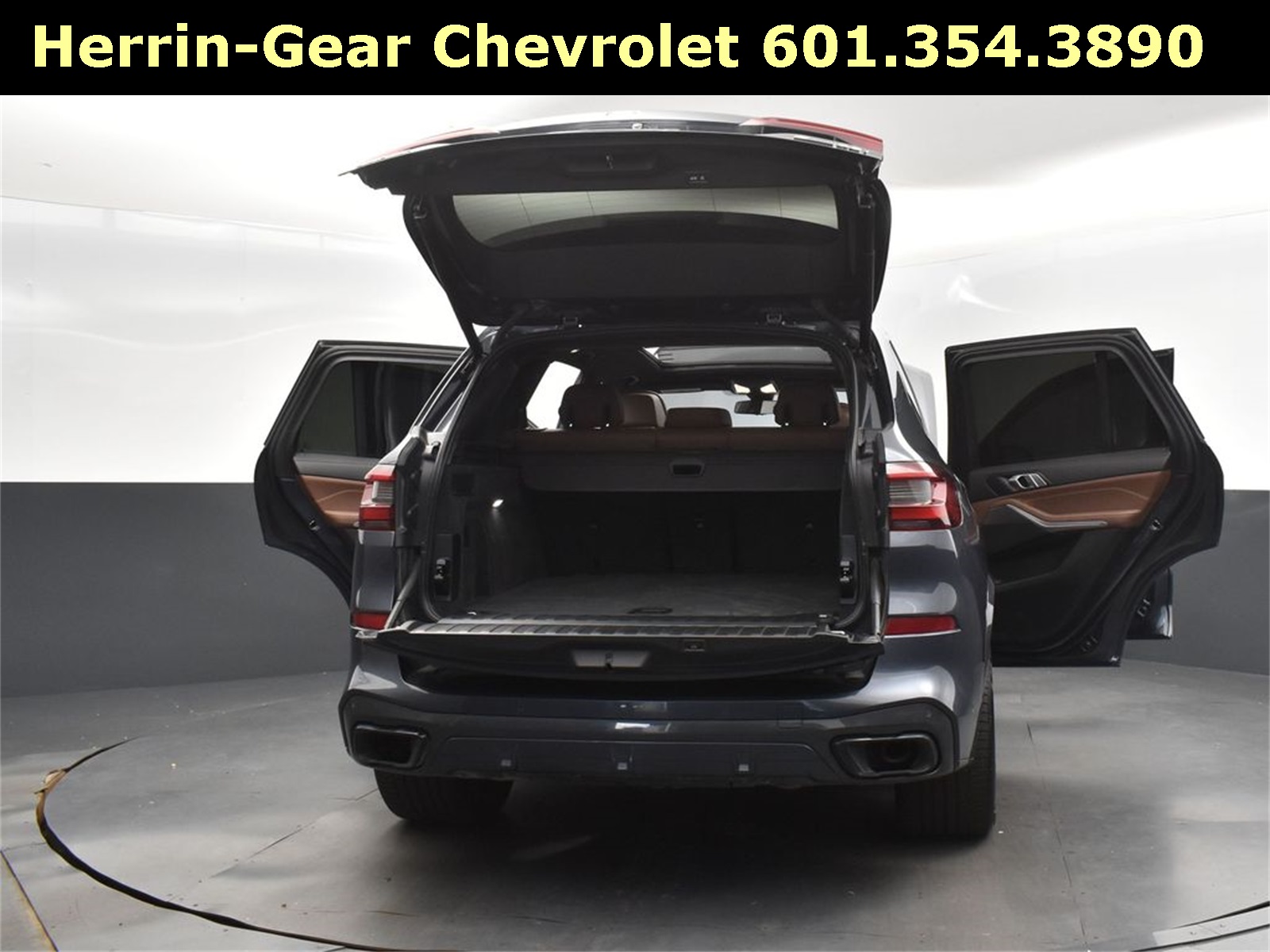 2022 Gray Metallic BMW X5 sDrive40i RWD SUV