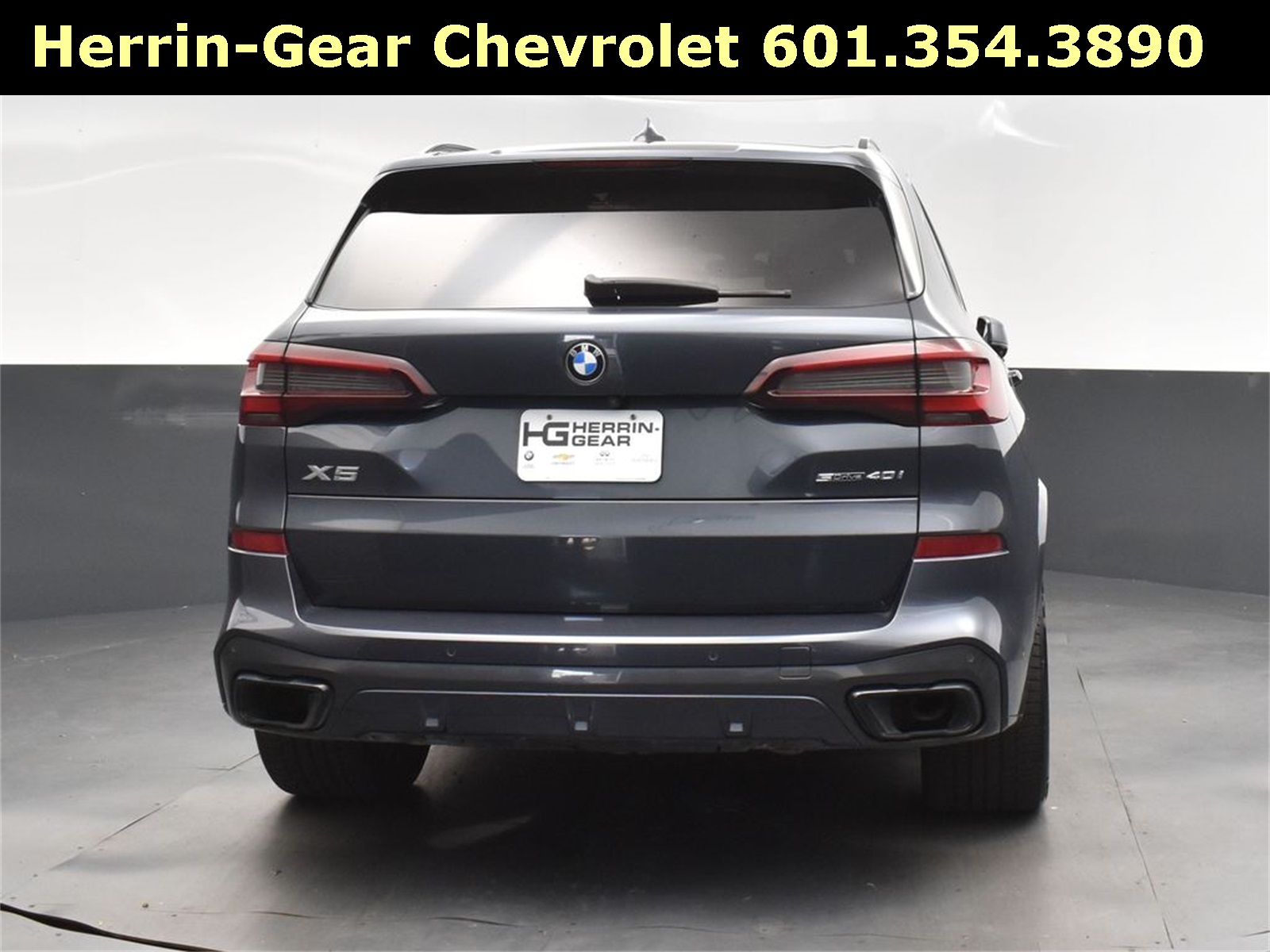 2022 Gray Metallic BMW X5 sDrive40i RWD SUV