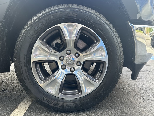 2023 Diamond Black Crystal Pearlcoat Ram 1500 Laramie 4X4 Truck