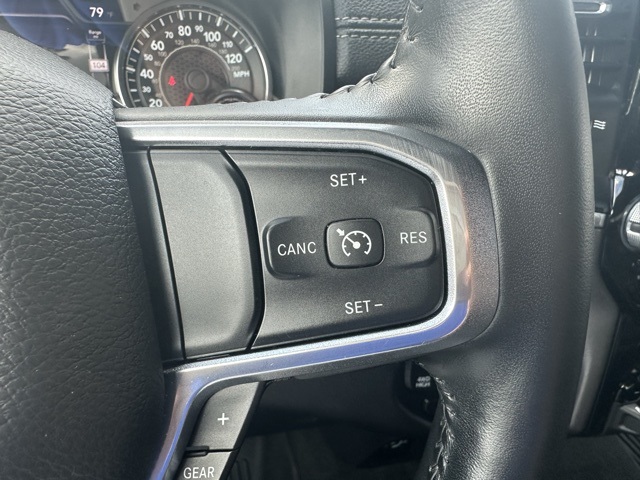 2023 Diamond Black Crystal Pearlcoat Ram 1500 Laramie 4X4 Truck