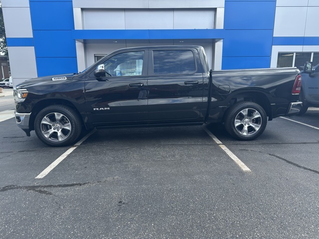 2023 Diamond Black Crystal Pearlcoat Ram 1500 Laramie 4X4 Truck