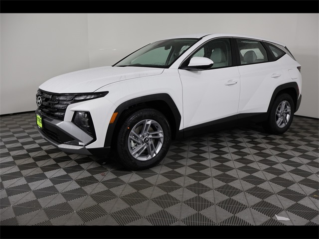 2026 Hyundai Tucson SE's photo