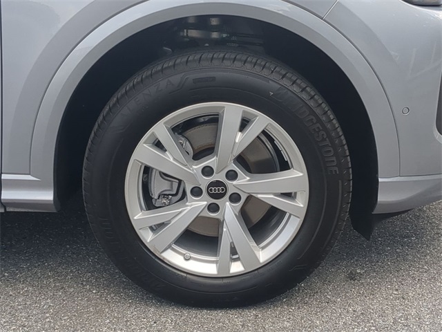 new 2025 Audi Q5 car, priced at $55,735