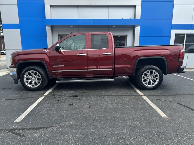 2017 Gmc Sierra 1500 SLT photo 4