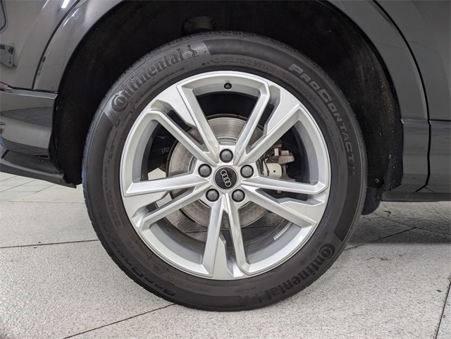 used 2023 Audi Q3 car, priced at $27,281