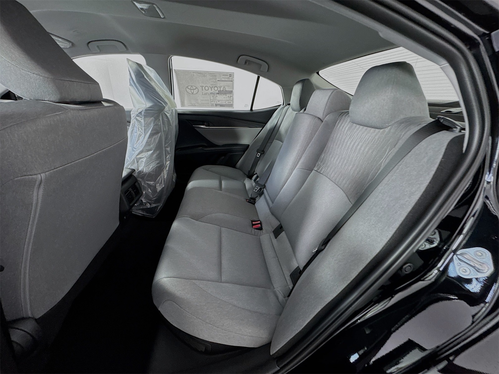 2026 Toyota Camry LE photo 10