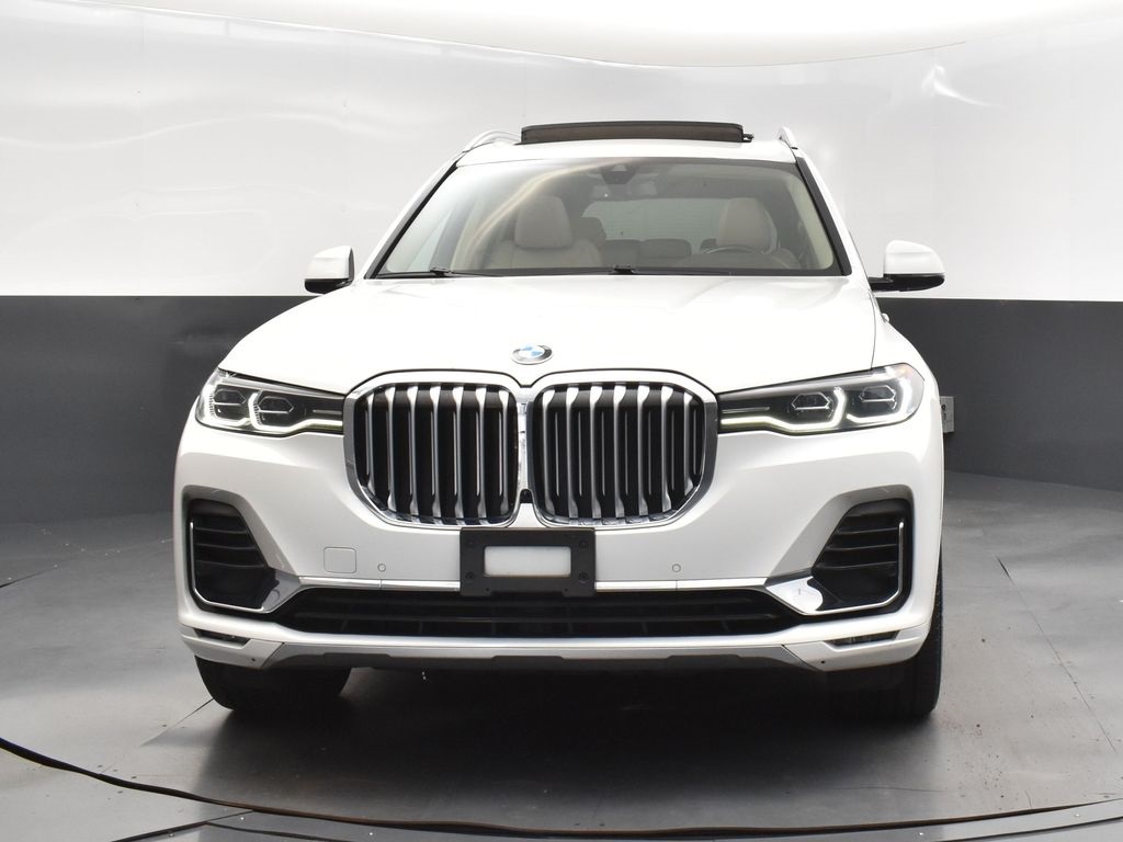 2019 Alpine White BMW X7 xDrive40i AWD SUV
