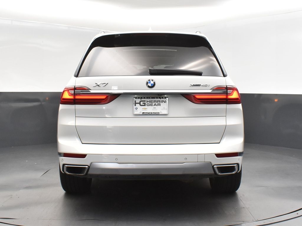 2019 Alpine White BMW X7 xDrive40i AWD SUV