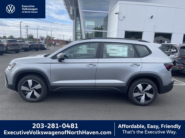 2025 Volkswagen Taos S's photo