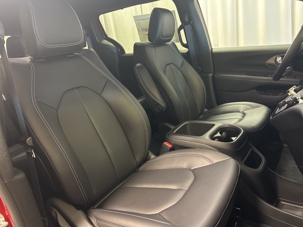 new 2026 Chrysler Pacifica car, priced at $39,499