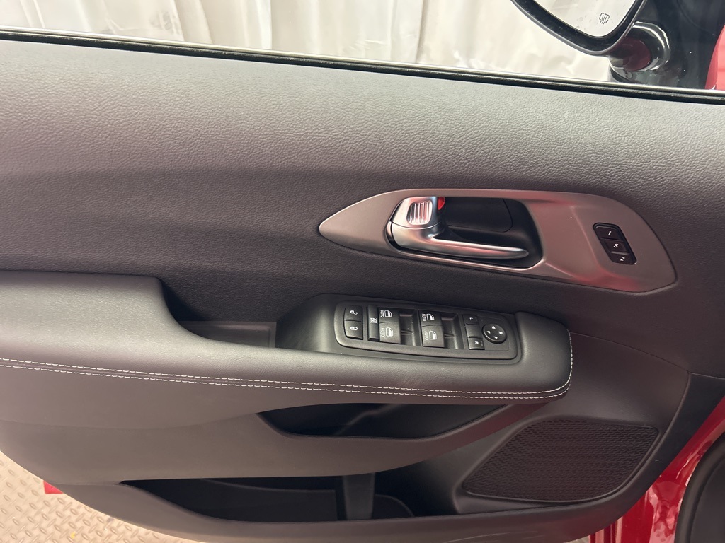 new 2026 Chrysler Pacifica car, priced at $39,499