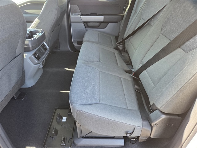 New 2025 Ford F-150 XLT 4D SuperCrew