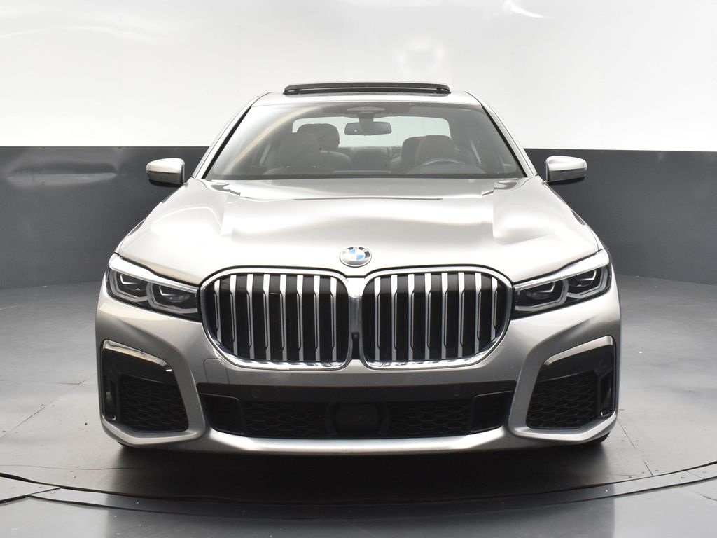 2022 Donington Gray Metallic BMW 7 Series 740i RWD Sedan
