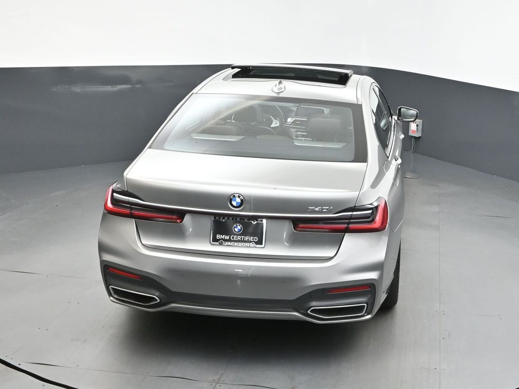 2022 Donington Gray Metallic BMW 7 Series 740i RWD Sedan
