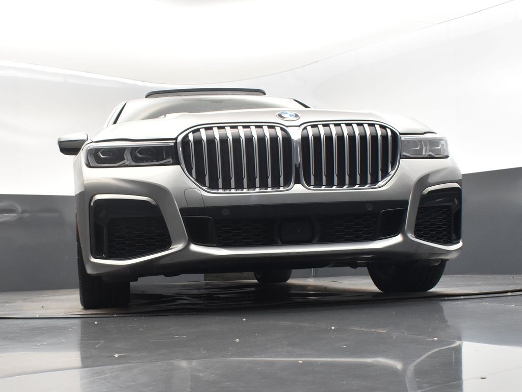 2022 Donington Gray Metallic BMW 7 Series 740i RWD Sedan