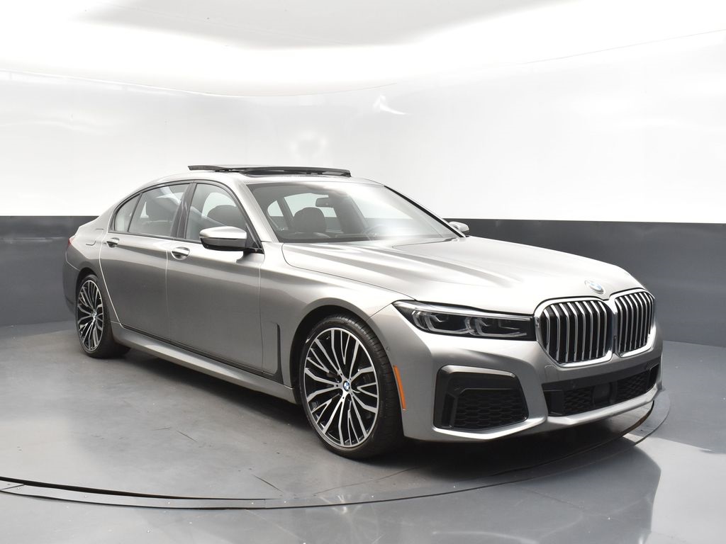 2022 Donington Gray Metallic BMW 7 Series 740i RWD Sedan