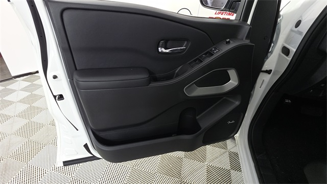 2025 Glacier White Nissan Frontier SV RWD Truck