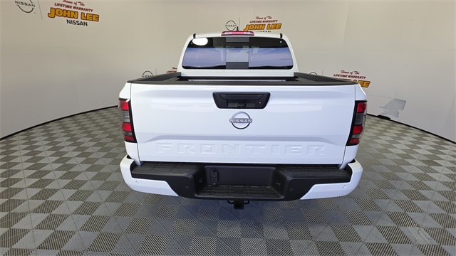 2025 Glacier White Nissan Frontier SV RWD Truck