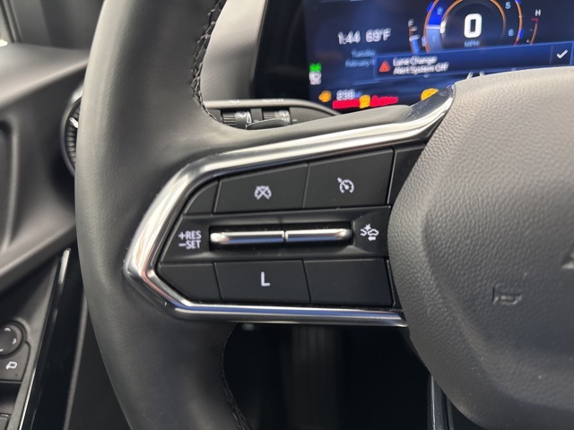 used 2025 Chevrolet Equinox car, priced at $25,988