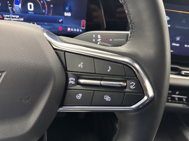 used 2025 Chevrolet Equinox car, priced at $25,988