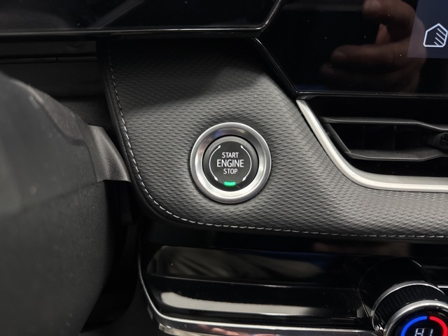 used 2025 Chevrolet Equinox car, priced at $25,988