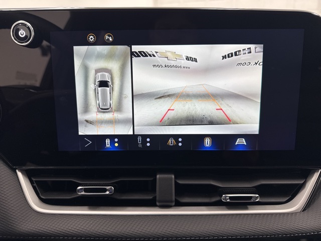 used 2025 Chevrolet Equinox car, priced at $25,988