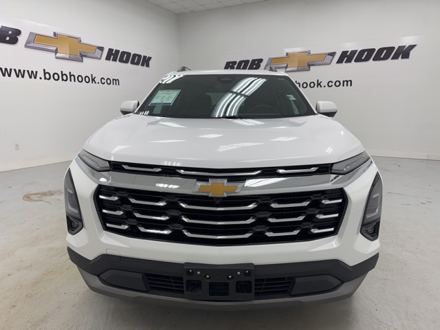 used 2025 Chevrolet Equinox car, priced at $25,988