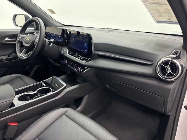 used 2025 Chevrolet Equinox car, priced at $25,988