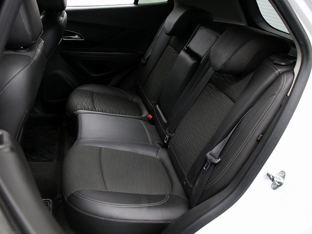 2016 Buick Encore Base photo 11