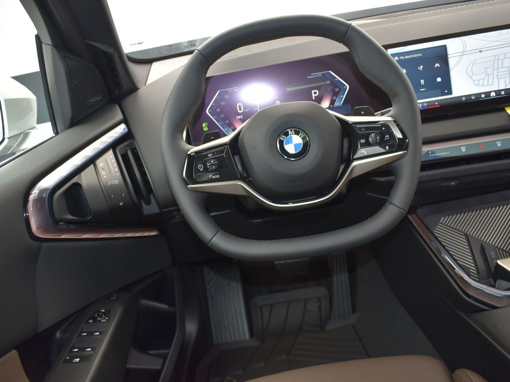 2025 Mineral White Metallic BMW X3 30 xDrive AWD SUV