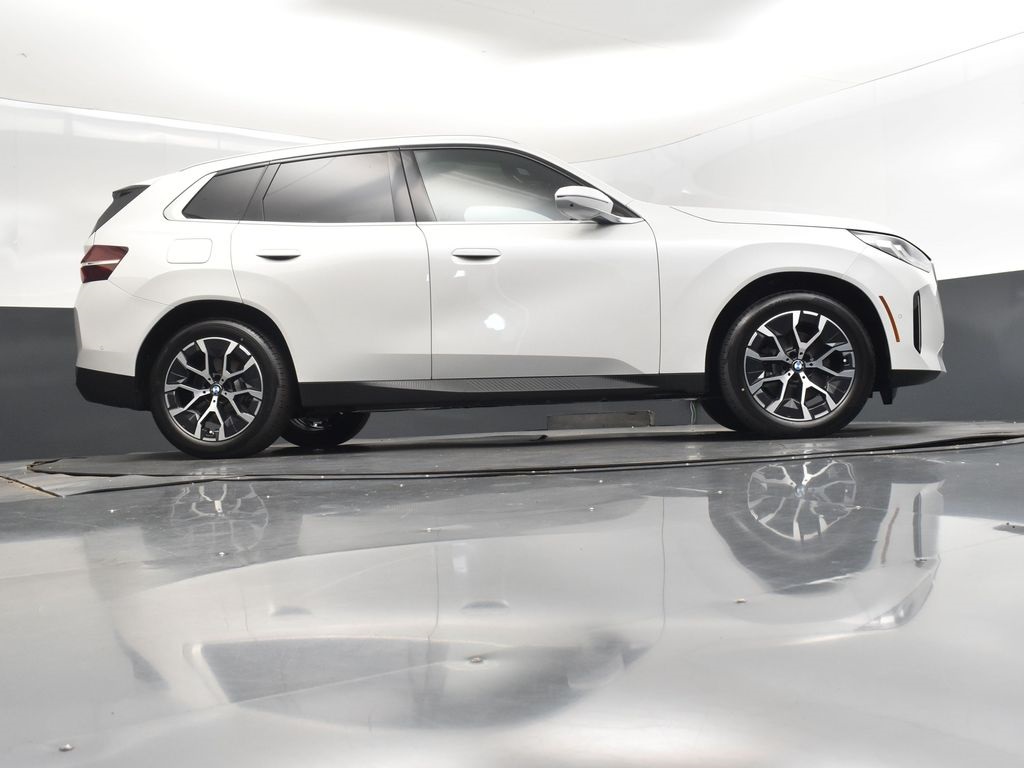 2025 Mineral White Metallic BMW X3 30 xDrive AWD SUV