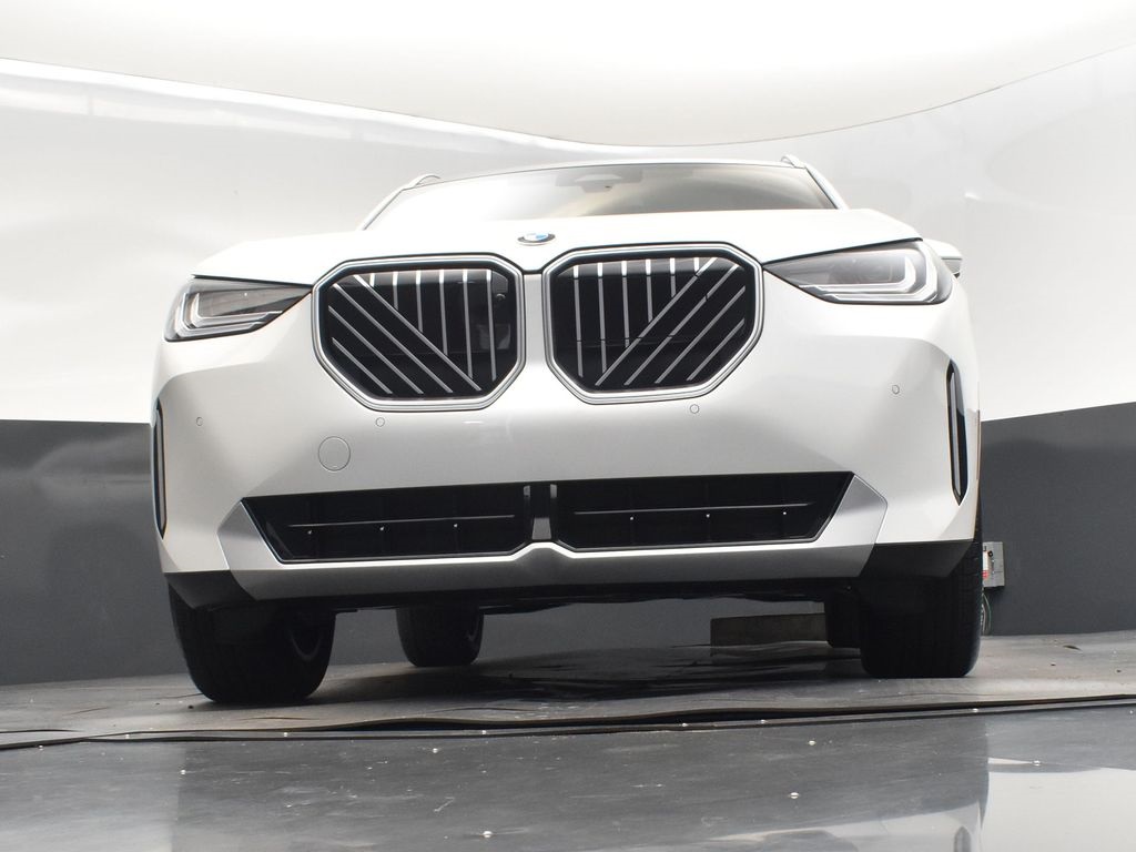 2025 Mineral White Metallic BMW X3 30 xDrive AWD SUV